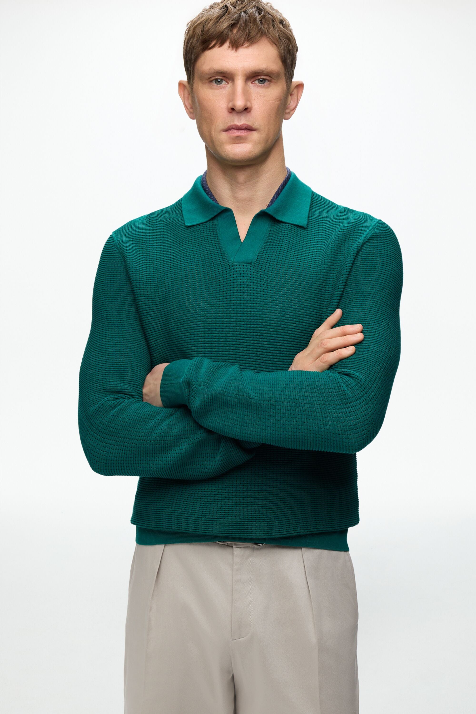 Open Collar Textured Knit Polo Shirt