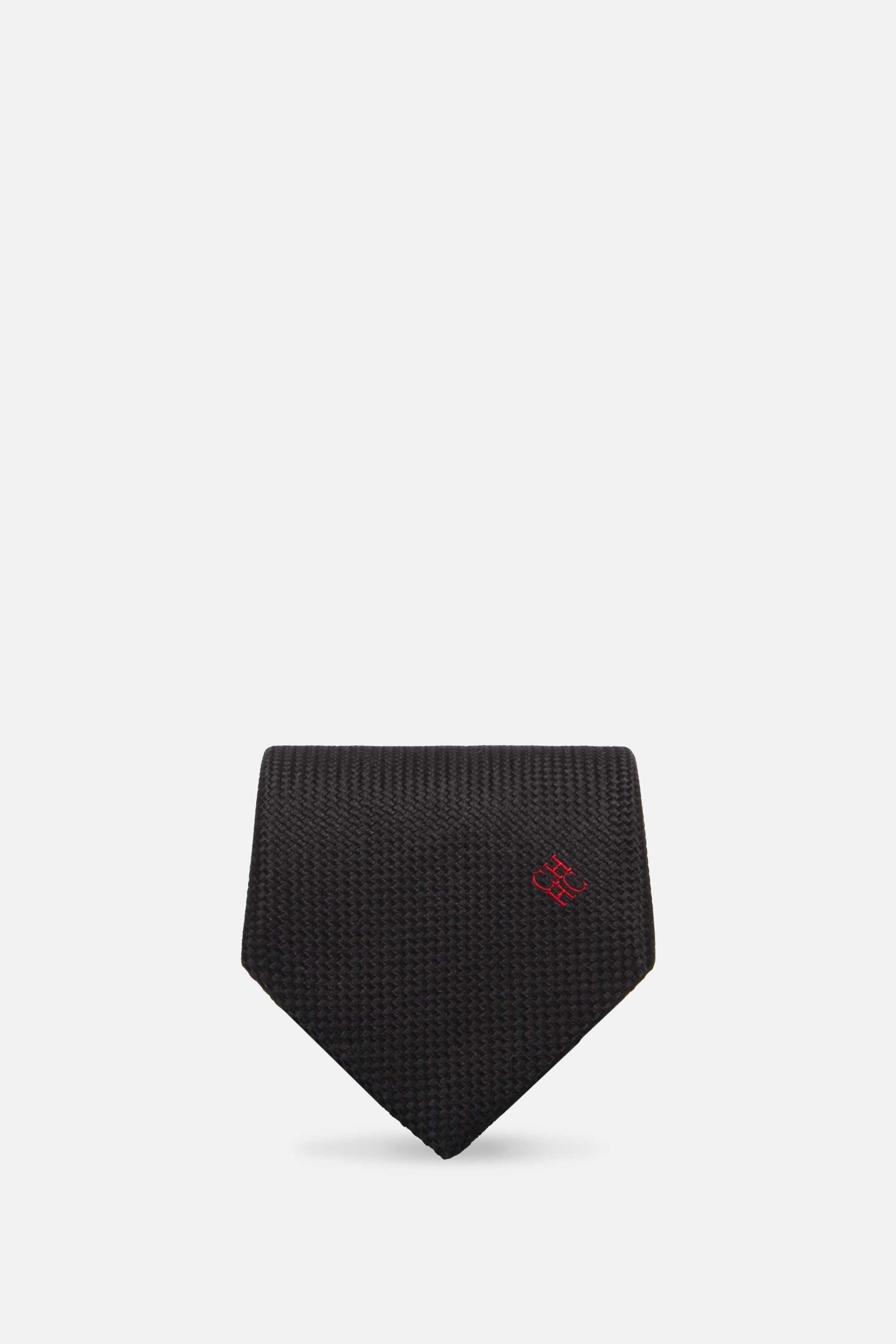 Structured silk tie